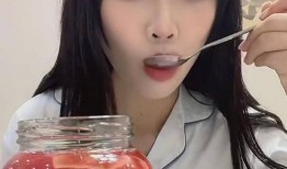 桃桃娱乐酱疯狂吃瓜