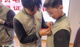 娱乐吃瓜酱时代少年团,娱乐吃瓜酱时代的青春偶像传奇