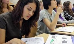 娱乐吃瓜酱留学生