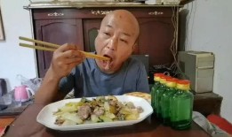 娱乐吃瓜酱吃猪肉视频